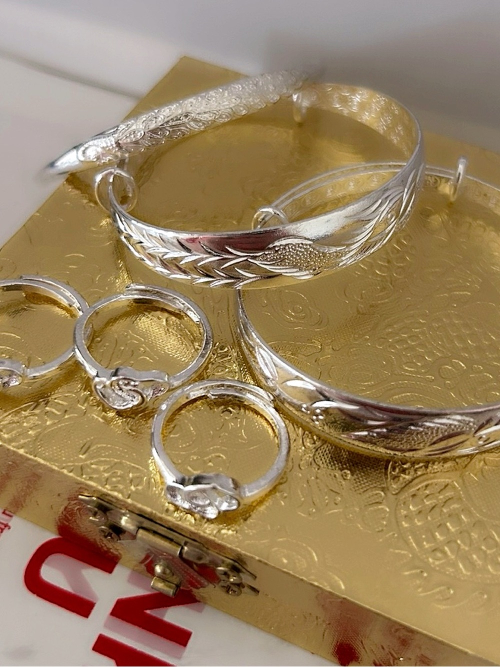 6-pieces set of 999 Silver Bangles & Rings